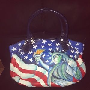 Brand new sharif 1827 Statue of Liberty bag